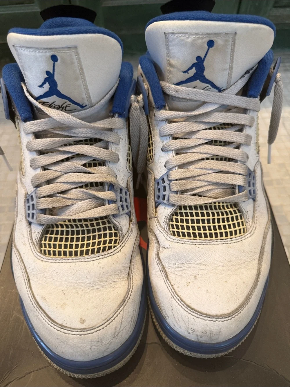 Jordan classic silhouette